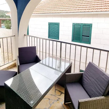 Apartman Apartments Zman *
